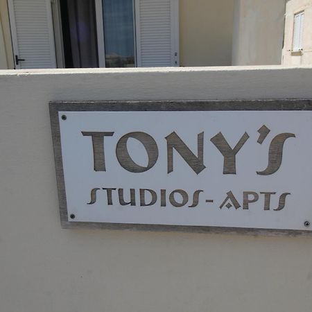 Tony'S Apartments Ájosz Jeórjosz Kültér fotó
